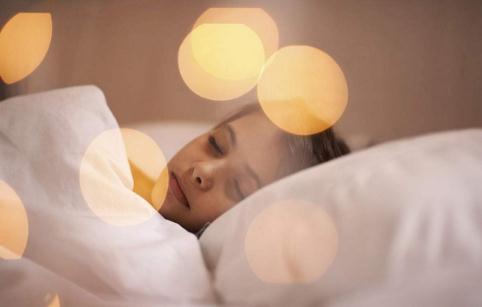 睡前喝一杯羊奶有助于睡眠嗎？